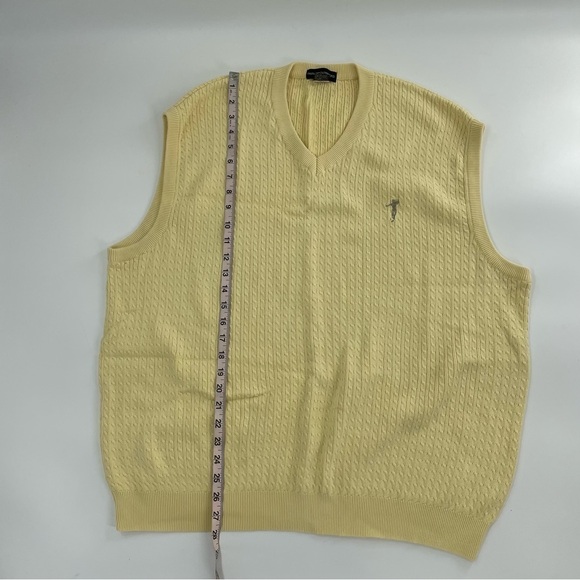 Yellow‎ V-Neck Cotton Cable Knit 1990’s Style Golf Vest - Picture 5 of 8